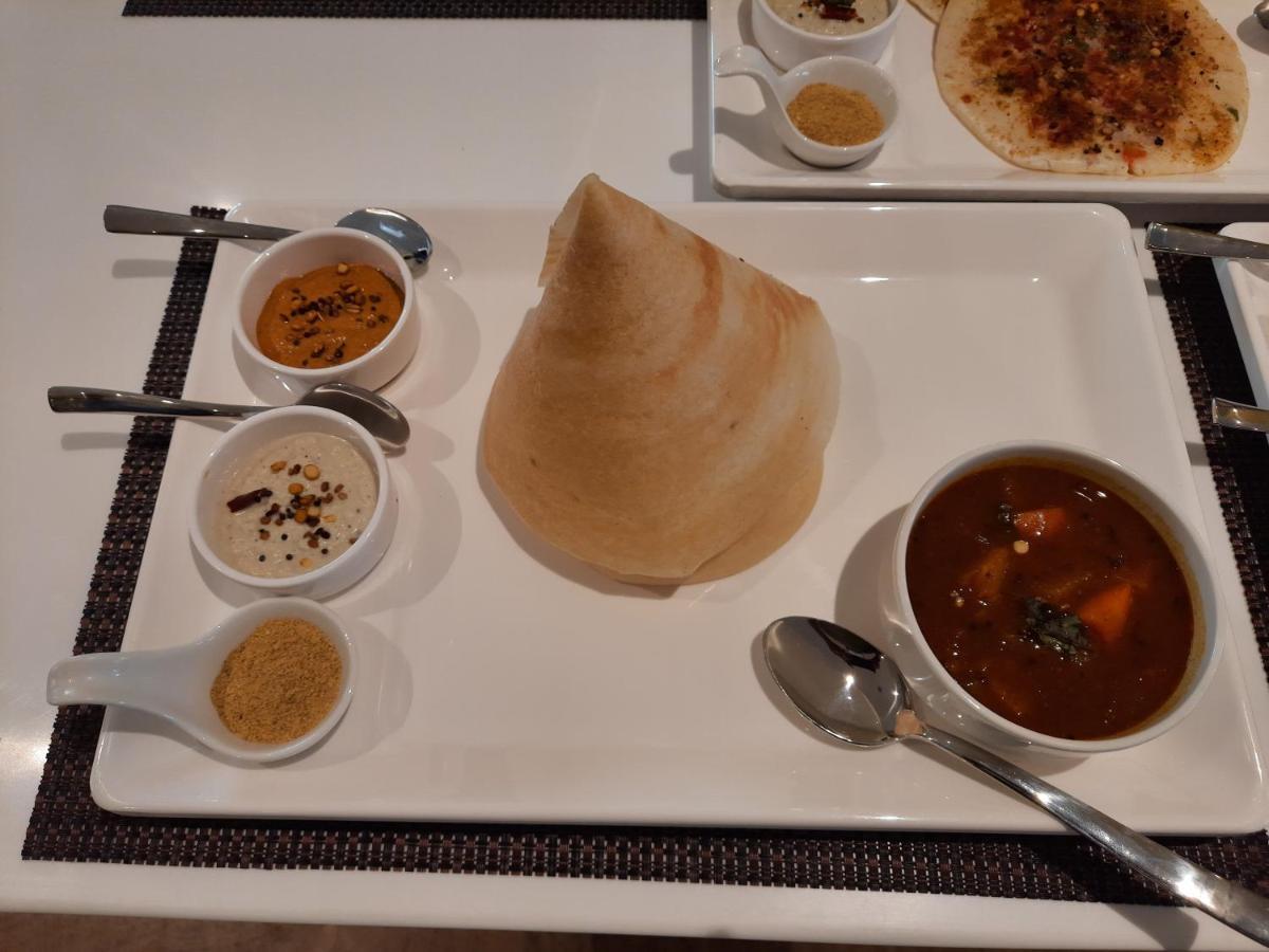 Hotel Rimi International Agartala Zewnętrze zdjęcie